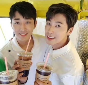 韓国俳優ソン ホジュンのプロフィール 東方神起のユノとは大親友で彼女はいるの 韓国俳優ソン ホジュンのプロフィール 東方神起のユノとは大親友で彼女はいるの